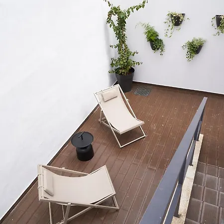 Brito Capelo 183 * Matosinhos (Porto)