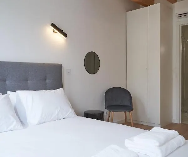 Guest house Brito Capelo 183