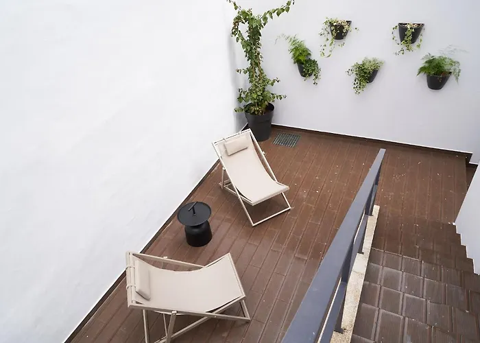 Brito Capelo 183 * Matosinhos (Porto)